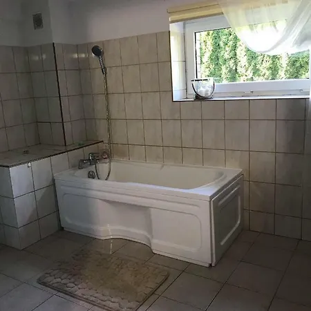 Apartment Przytulne Mieszkanie W Urokliwej Okolicy
