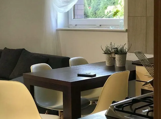 Przytulne Mieszkanie W Urokliwej Okolicy Apartment